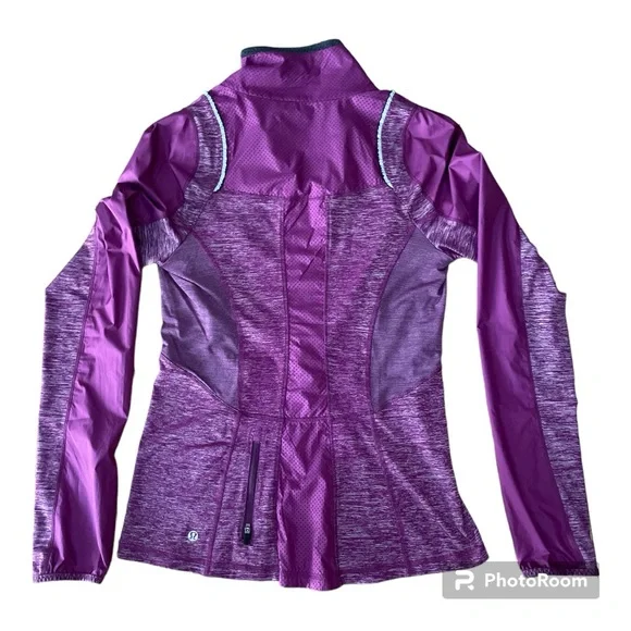 Featherweight Hybrid Jacket Dew Berry Black - Picture 2 of 10
